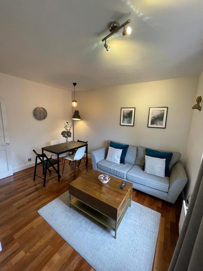 Spacious Flat Opposite The Oval Apartment London Exterior photo